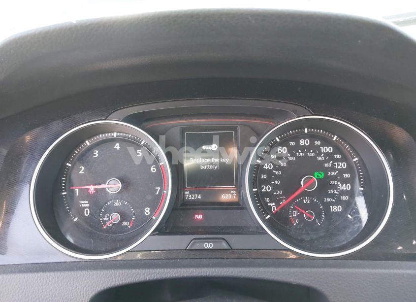 Photo 7 of 2017 Volkswagen Golf GTI AUTOBAHN 4-DOOR/S 4-DOOR/SE 4-DOOR/SPORT 4-DOOR (VIN 3VW447AU8HM023757)