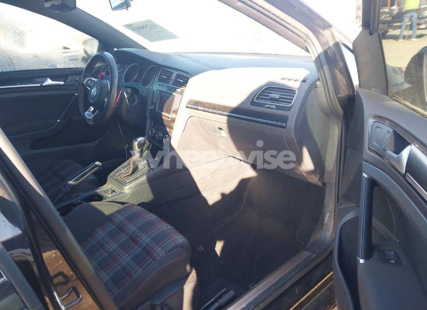 Photo 5 of 2017 Volkswagen Golf GTI AUTOBAHN 4-DOOR/S 4-DOOR/SE 4-DOOR/SPORT 4-DOOR (VIN 3VW447AUXHM031620)