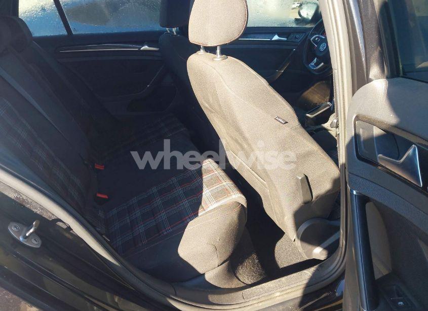 Photo 8 of 2017 Volkswagen Golf GTI AUTOBAHN 4-DOOR/S 4-DOOR/SE 4-DOOR/SPORT 4-DOOR (VIN 3VW447AUXHM031620)