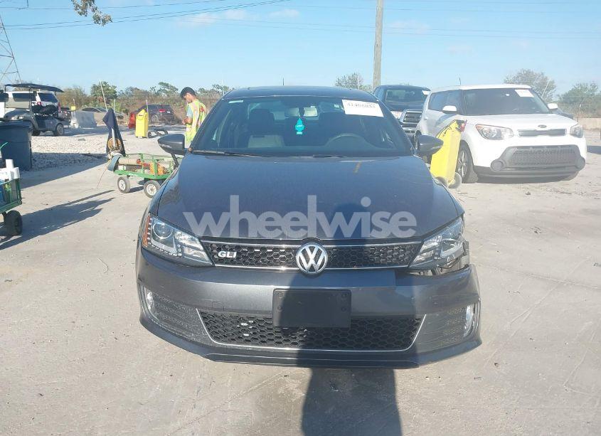 Photo 12 of 2013 Volkswagen Jetta GLI AUTOBAHN W/NAV (VIN 3VW467AJ0DM221467)