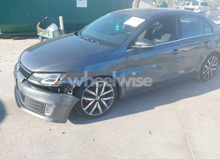 Photo 6 of 2013 Volkswagen Jetta GLI AUTOBAHN W/NAV (VIN 3VW467AJ0DM221467)