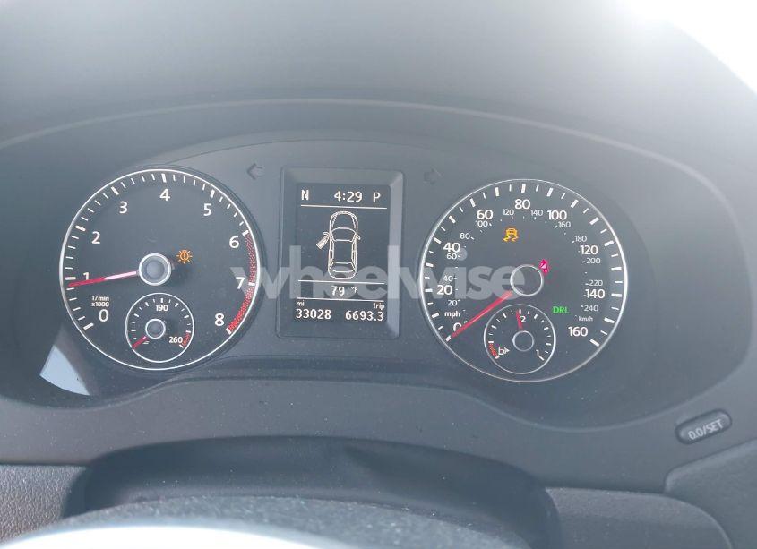 Photo 7 of 2013 Volkswagen Jetta GLI AUTOBAHN W/NAV (VIN 3VW467AJ0DM221467)