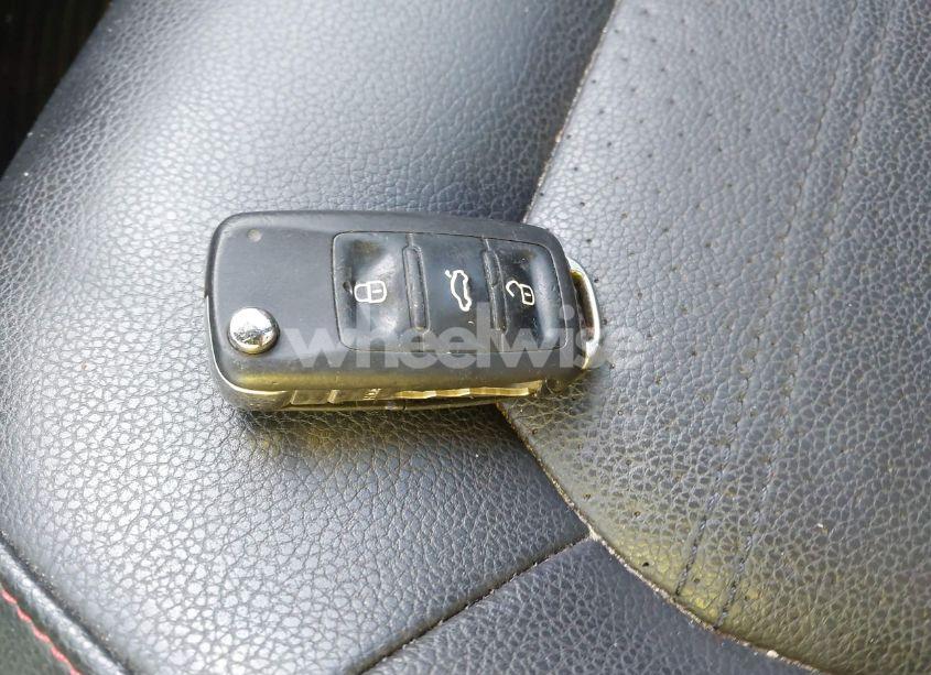 Photo 11 of 2013 Volkswagen Jetta GLI AUTOBAHN W/NAV (VIN 3VW467AJ1DM215368)