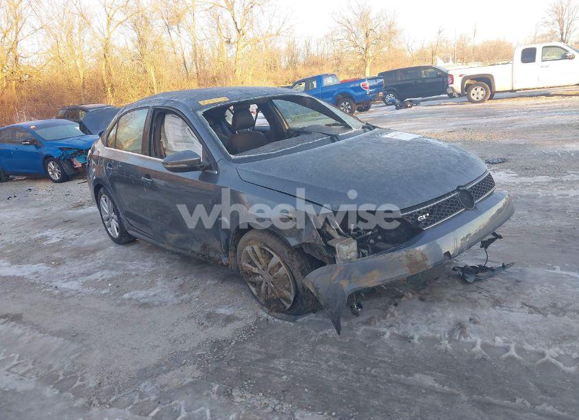 2013 Volkswagen Jetta GLI (VIN 3VW467AJ5DM214112) main photo