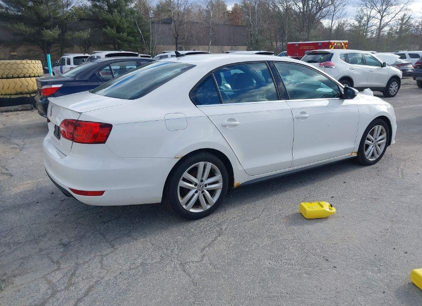 Photo 4 of 2012 Volkswagen Jetta GLI (VIN 3VW4A7AJ1CM358267)