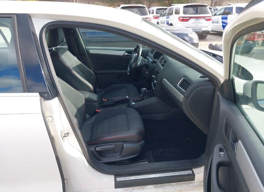 Photo 5 of 2012 Volkswagen Jetta GLI (VIN 3VW4A7AJ1CM358267)