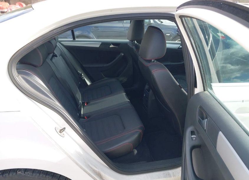 Photo 8 of 2012 Volkswagen Jetta GLI (VIN 3VW4A7AJ1CM358267)