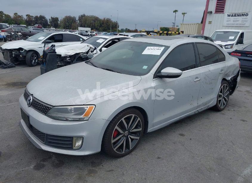 Photo 2 of 2012 Volkswagen Jetta GLI AUTOBAHN (VIN 3VW4A7AJ1CM450205)