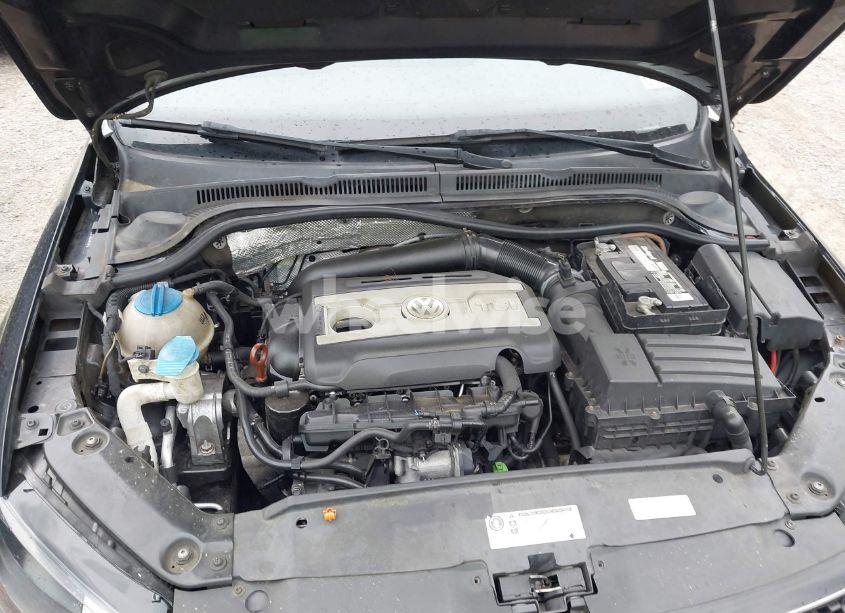 Photo 10 of 2012 Volkswagen Jetta GLI AUTOBAHN (VIN 3VW4A7AJ3CM393831)