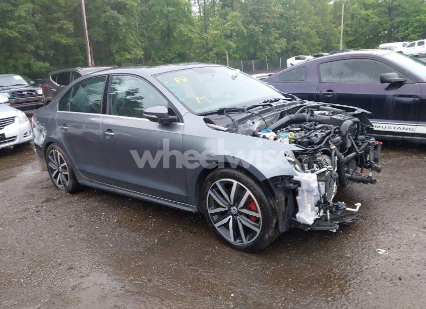 2013 Volkswagen Jetta GLI AUTOBAHN (VIN 3VW4A7AJ5DM227277) main photo