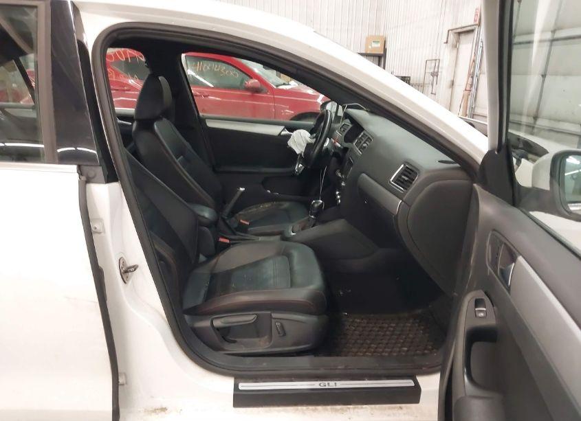 Photo 5 of 2013 Volkswagen Jetta GLI AUTOBAHN (VIN 3VW4A7AJ5DM398689)