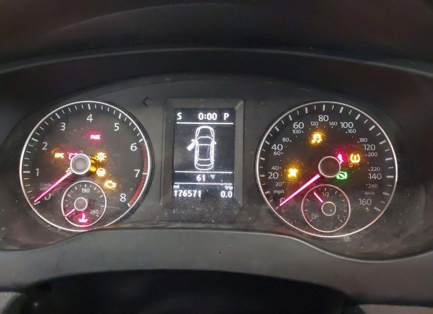 Photo 7 of 2013 Volkswagen Jetta GLI AUTOBAHN (VIN 3VW4A7AJ5DM398689)