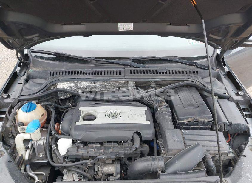 Photo 8 of 2012 Volkswagen Jetta GLI AUTOBAHN (VIN 3VW4A7AJ7CM013275)