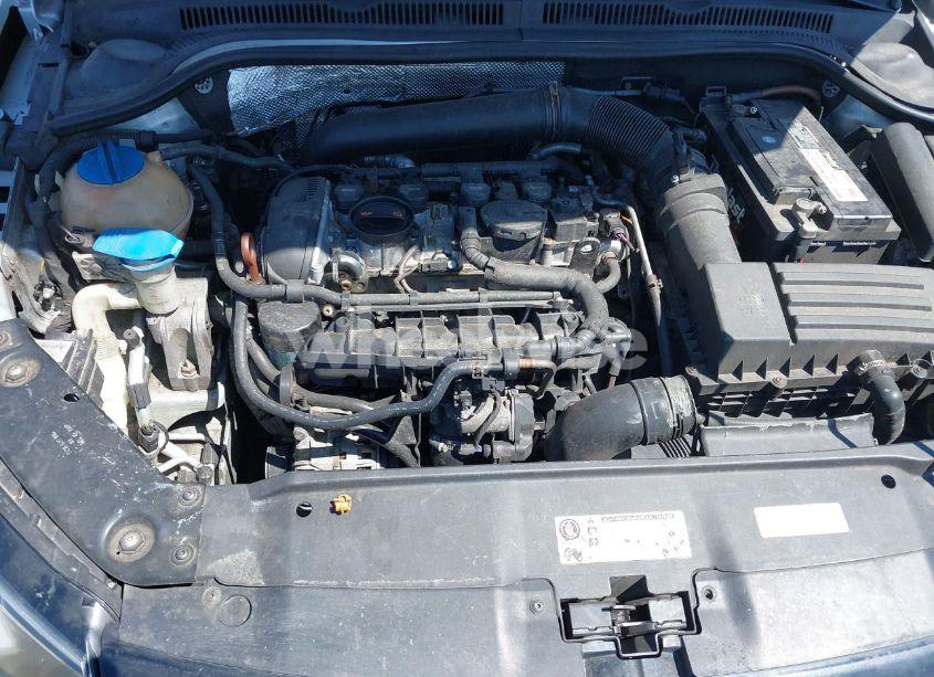 Photo 10 of 2013 Volkswagen Jetta GLI AUTOBAHN W/NAV (VIN 3VW4A7AJ7DM274469)