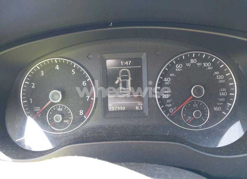 Photo 7 of 2013 Volkswagen Jetta GLI AUTOBAHN W/NAV (VIN 3VW4A7AJ7DM274469)