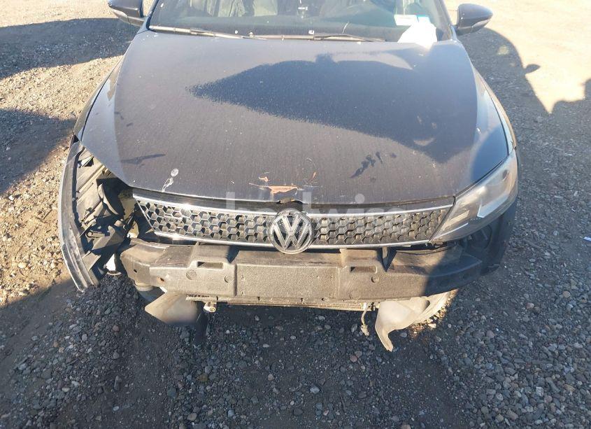 Photo 11 of 2013 Volkswagen Jetta GLI AUTOBAHN W/NAV (VIN 3VW4A7AJ7DM421731)