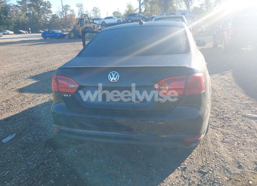 Photo 15 of 2013 Volkswagen Jetta GLI AUTOBAHN W/NAV (VIN 3VW4A7AJ7DM421731)