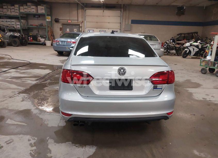 Photo 16 of 2013 Volkswagen Jetta GLI AUTOBAHN W/NAV (VIN 3VW4A7AJ8DM274514)