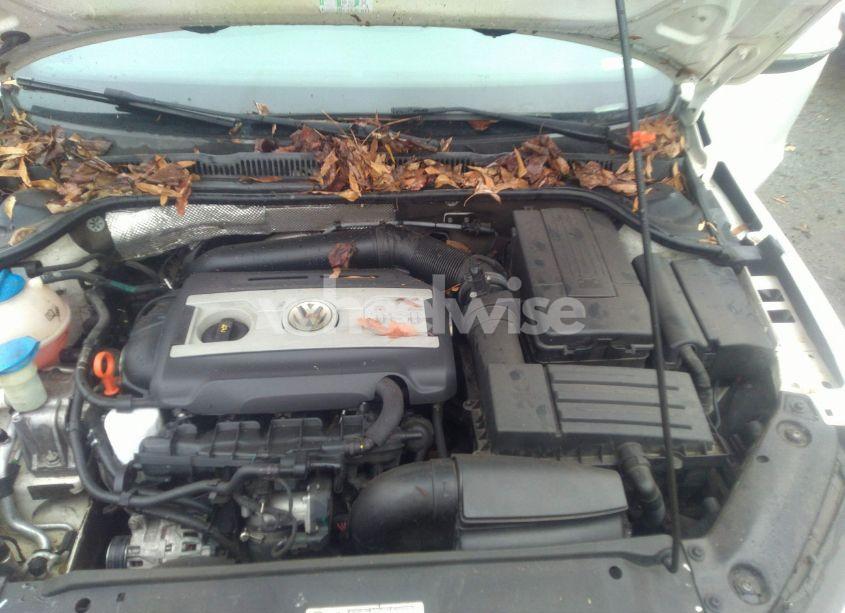 Photo 10 of 2012 Volkswagen Jetta GLI AUTOBAHN W/NAV (VIN 3VW4A7AJXCM089895)