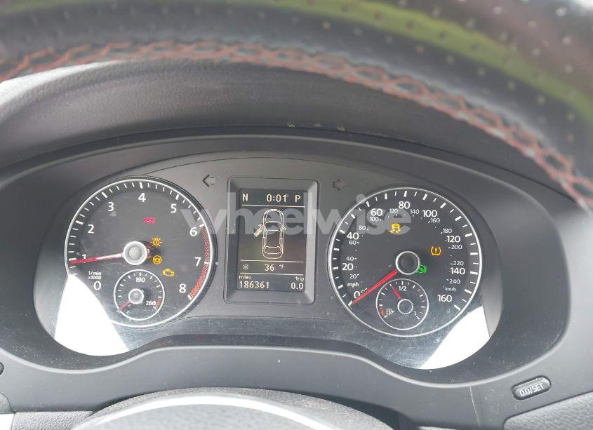 Photo 7 of 2012 Volkswagen Jetta GLI AUTOBAHN W/NAV (VIN 3VW4A7AJXCM089895)