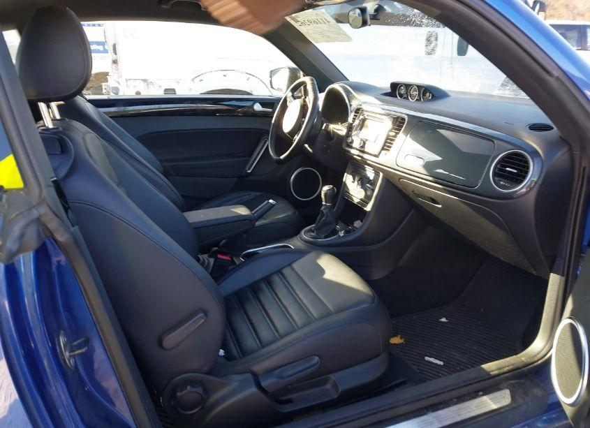 Photo 5 of 2013 Volkswagen Beetle 2.0T TURBO (VIN 3VW4A7AT4DM614162)