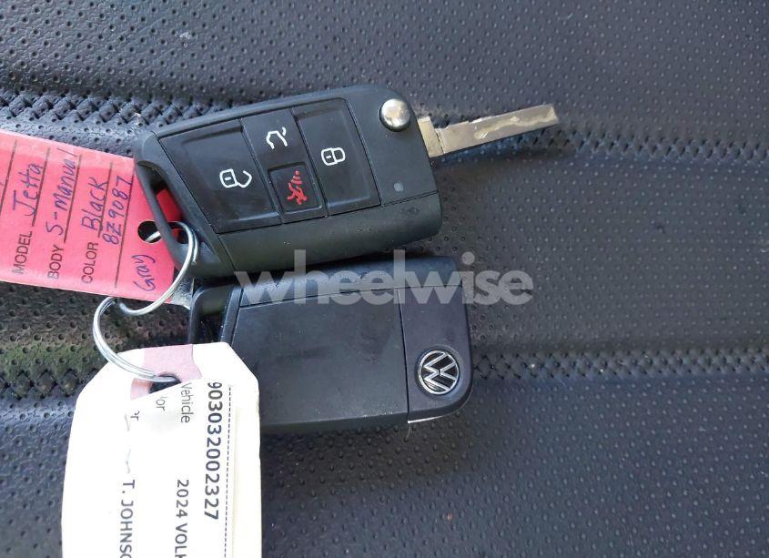 Photo 11 of 2024 Volkswagen Jetta 1.5T S (VIN 3VW4M7BU9RM098872)