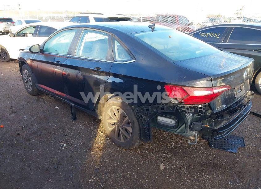 Photo 3 of 2024 Volkswagen Jetta 1.5T S (VIN 3VW4M7BU9RM098872)