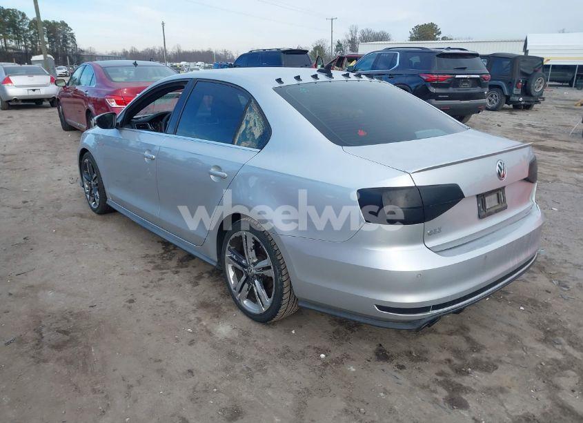 Photo 3 of 2016 Volkswagen Jetta 2.0T GLI SEL (VIN 3VW4S7AJ1GM274842)