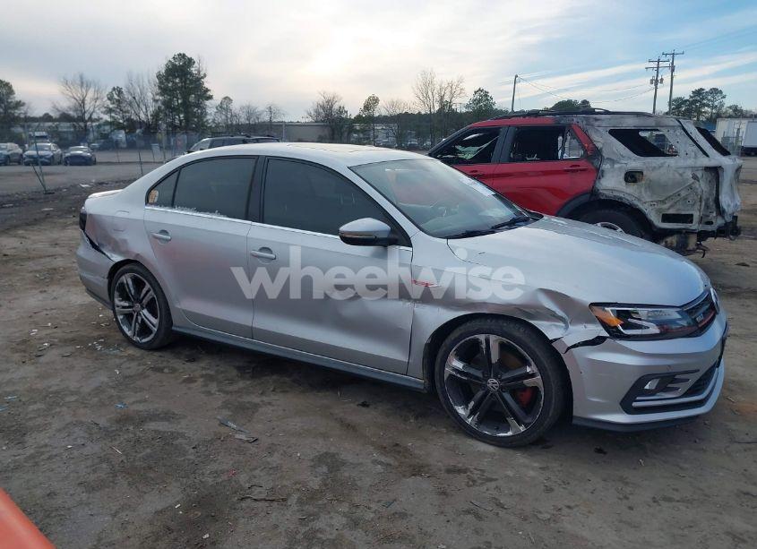 Photo 6 of 2016 Volkswagen Jetta 2.0T GLI SEL (VIN 3VW4S7AJ1GM274842)