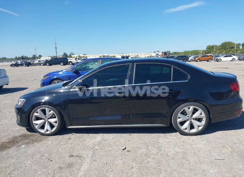 Photo 14 of 2014 Volkswagen Jetta GLI AUTOBAHN W/NAV (VIN 3VW4S7AJ2EM230779)