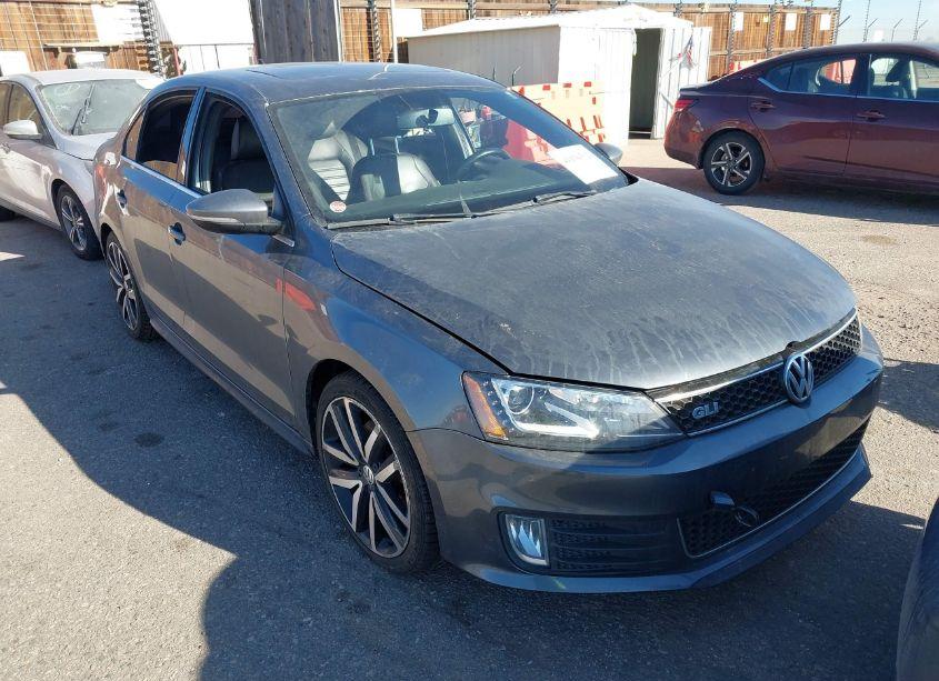 2014 Volkswagen Jetta GLI AUTOBAHN W/NAV (VIN 3VW4S7AJ2EM372744) main photo