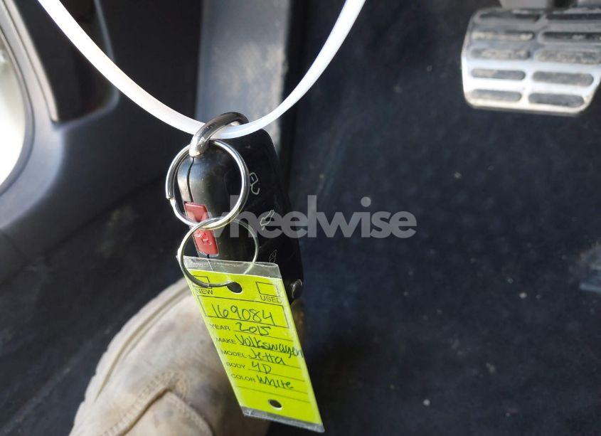 Photo 11 of 2015 Volkswagen Jetta 2.0T GLI SEL (VIN 3VW4S7AJ3FM402013)