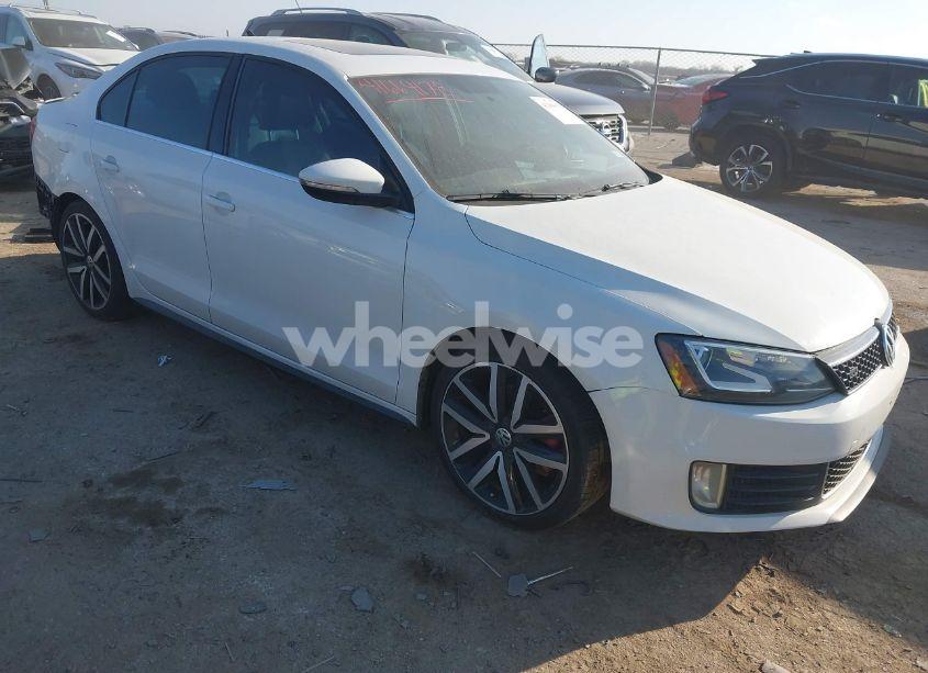 2013 Volkswagen Jetta GLI AUTOBAHN W/NAV (VIN 3VW4S7AJ6DM297898) main photo