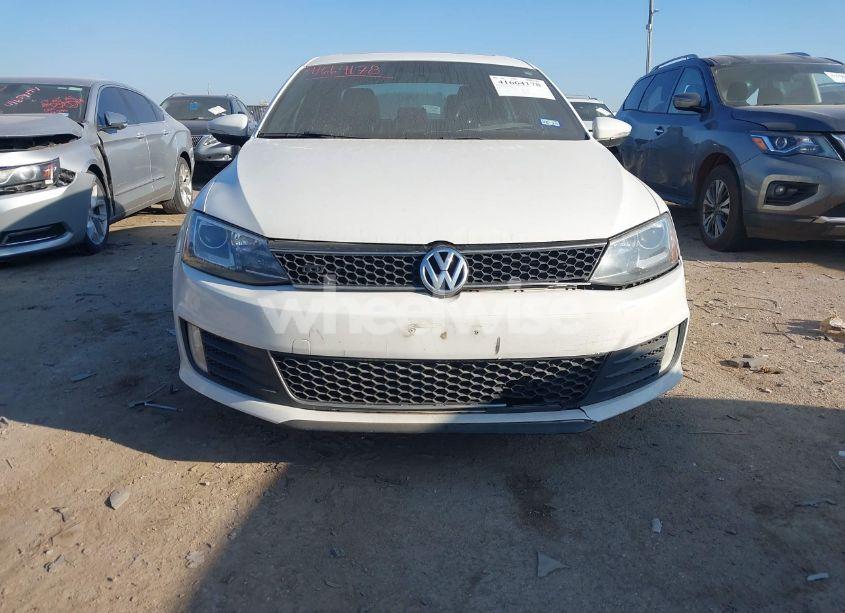 Photo 13 of 2013 Volkswagen Jetta GLI AUTOBAHN W/NAV (VIN 3VW4S7AJ6DM297898)