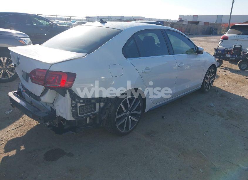 Photo 4 of 2013 Volkswagen Jetta GLI AUTOBAHN W/NAV (VIN 3VW4S7AJ6DM297898)