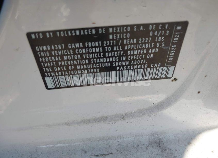 Photo 9 of 2013 Volkswagen Jetta GLI AUTOBAHN W/NAV (VIN 3VW4S7AJ6DM297898)