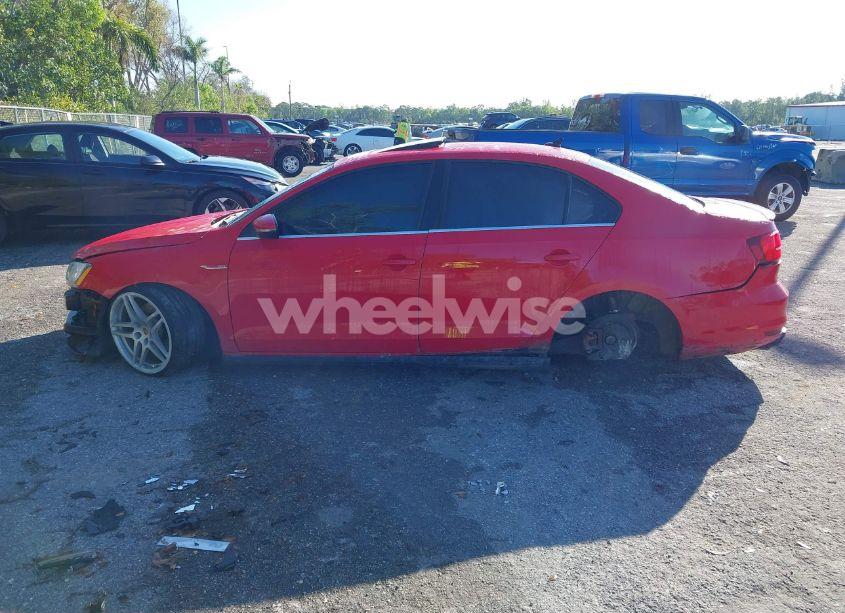 Photo 14 of 2016 Volkswagen Jetta 2.0T GLI SEL (VIN 3VW4S7AJXGM256047)