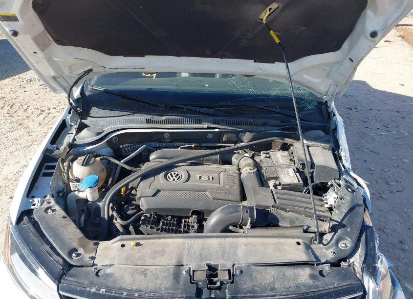 Photo 10 of 2017 Volkswagen Jetta GLI (VIN 3VW4T7AJ0HM213075)