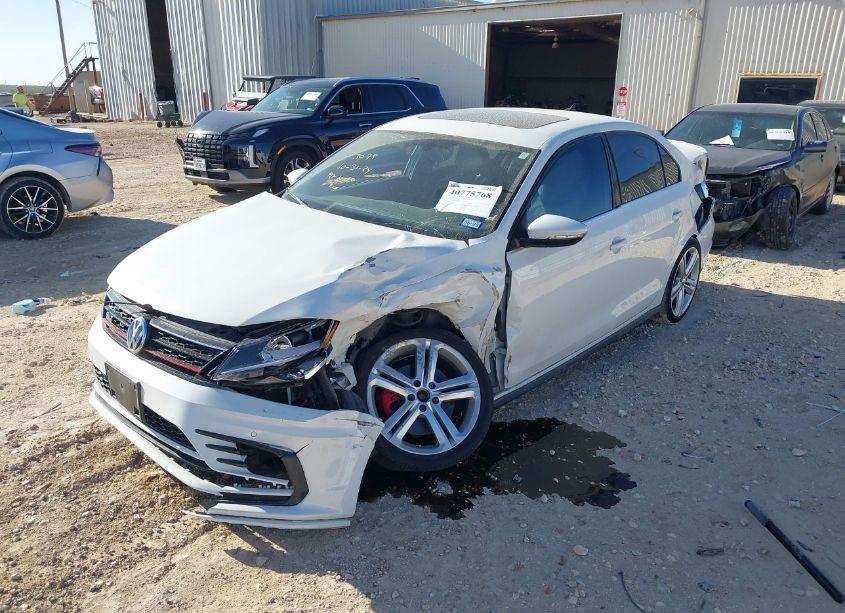 Photo 2 of 2017 Volkswagen Jetta GLI (VIN 3VW4T7AJ0HM213075)