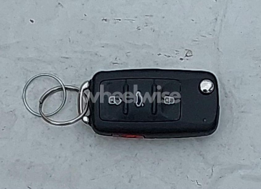 Photo 11 of 2017 Volkswagen Jetta GLI (VIN 3VW4T7AJ1HM347867)