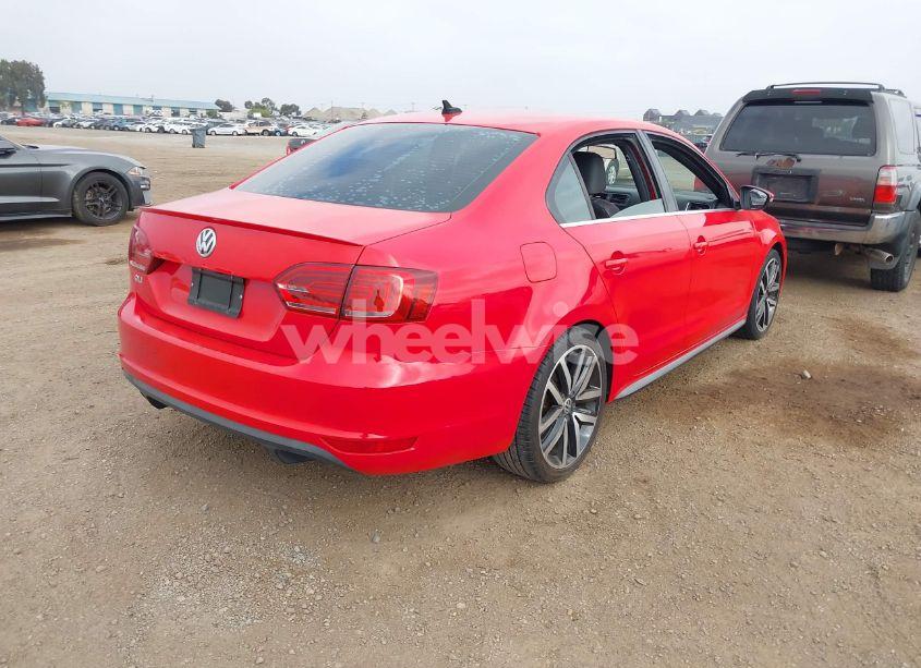 Photo 4 of 2014 Volkswagen Jetta GLI AUTOBAHN W/NAV (VIN 3VW4T7AJ2EM246347)