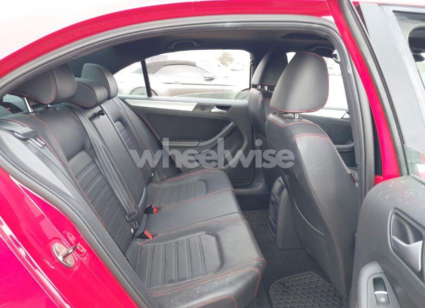 Photo 8 of 2014 Volkswagen Jetta GLI AUTOBAHN W/NAV (VIN 3VW4T7AJ2EM246347)