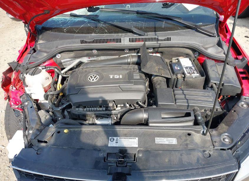 Photo 10 of 2017 Volkswagen Jetta GLI (VIN 3VW4T7AJ2HM234932)
