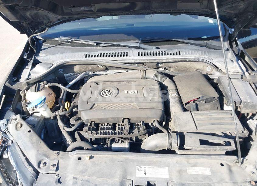 Photo 10 of 2016 Volkswagen Jetta 2.0T GLI SEL (VIN 3VW4T7AJ3GM357024)