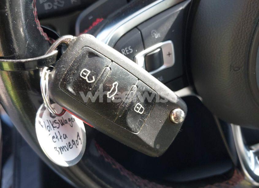 Photo 11 of 2016 Volkswagen Jetta 2.0T GLI SEL (VIN 3VW4T7AJ3GM357024)