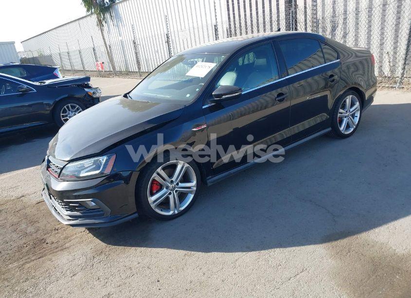 Photo 2 of 2016 Volkswagen Jetta 2.0T GLI SEL (VIN 3VW4T7AJ3GM357024)