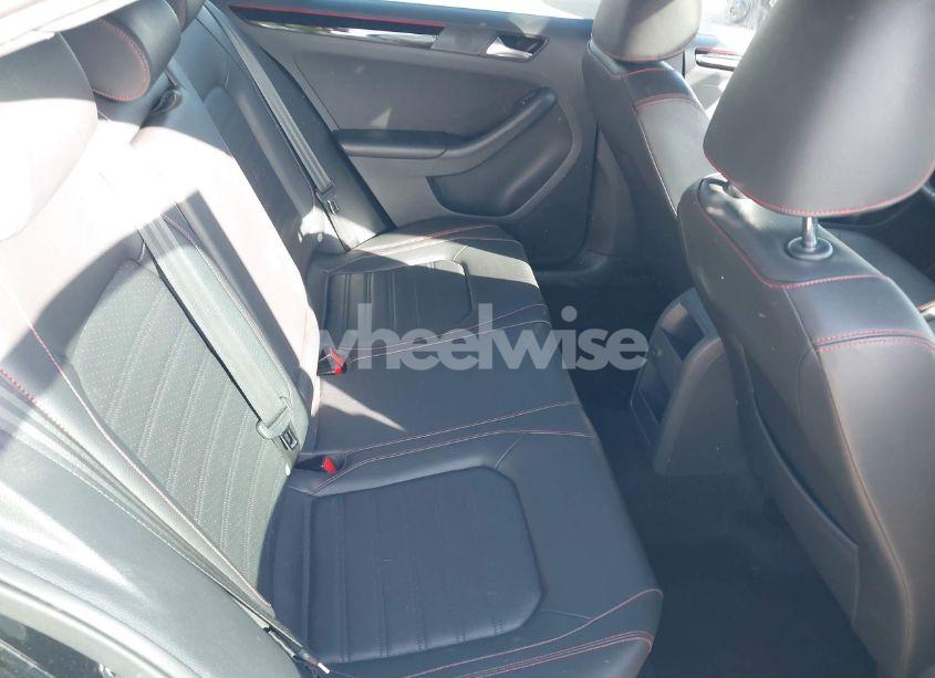 Photo 8 of 2016 Volkswagen Jetta 2.0T GLI SEL (VIN 3VW4T7AJ3GM357024)