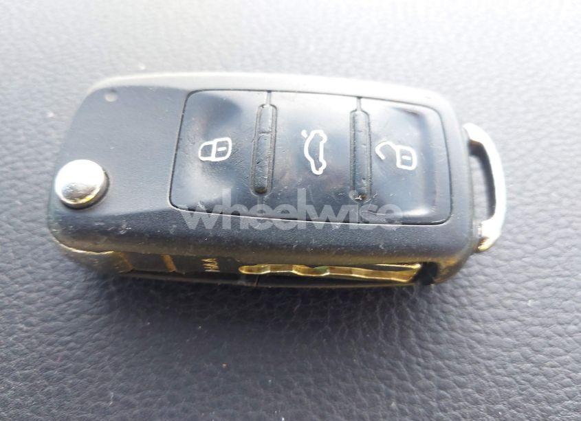 Photo 11 of 2017 Volkswagen Jetta GLI (VIN 3VW4T7AJ3HM348891)