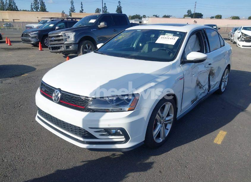 Photo 2 of 2017 Volkswagen Jetta GLI (VIN 3VW4T7AJ3HM348891)