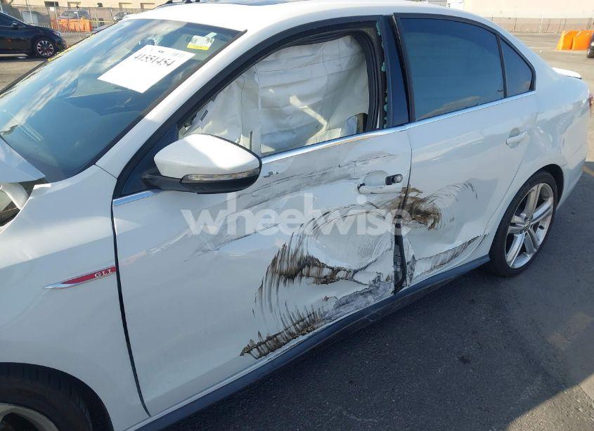 Photo 6 of 2017 Volkswagen Jetta GLI (VIN 3VW4T7AJ3HM348891)